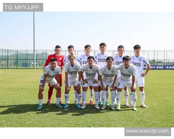 杭州足球队的转型之路:从传统到现代的全新纪实探索 杭州足球队的转型之路:从传统到现代的全新纪实探索