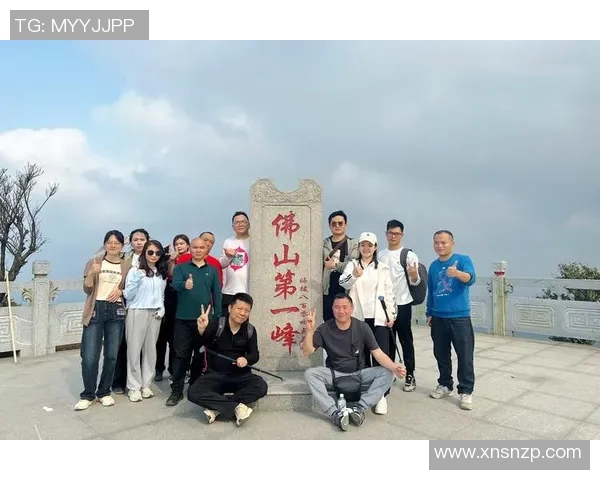 西安羽毛球队逆袭之旅揭秘团队精神与奋斗历程的辉煌篇章 西安羽毛球队逆袭之旅揭秘团队精神与奋斗历程的辉煌篇章