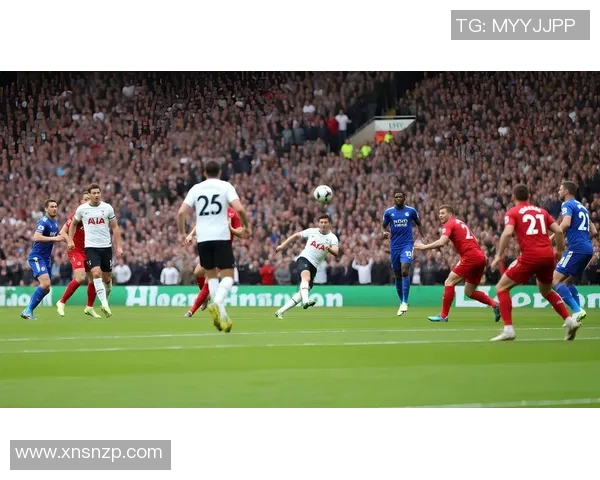 足球明星的旋律与激情歌曲改编展现绿茵场上的梦想与荣耀 足球明星的旋律与激情歌曲改编展现绿茵场上的梦想与荣耀