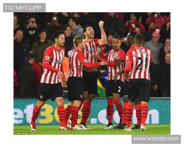 重庆篮球队的默契配合揭秘:从战术到团队精神的深度解析 重庆篮球队的默契配合揭秘:从战术到团队精神的深度解析